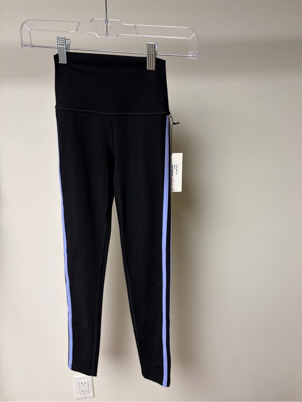 Splits59 Ella high waisted 7/8 legging black/purple haze
